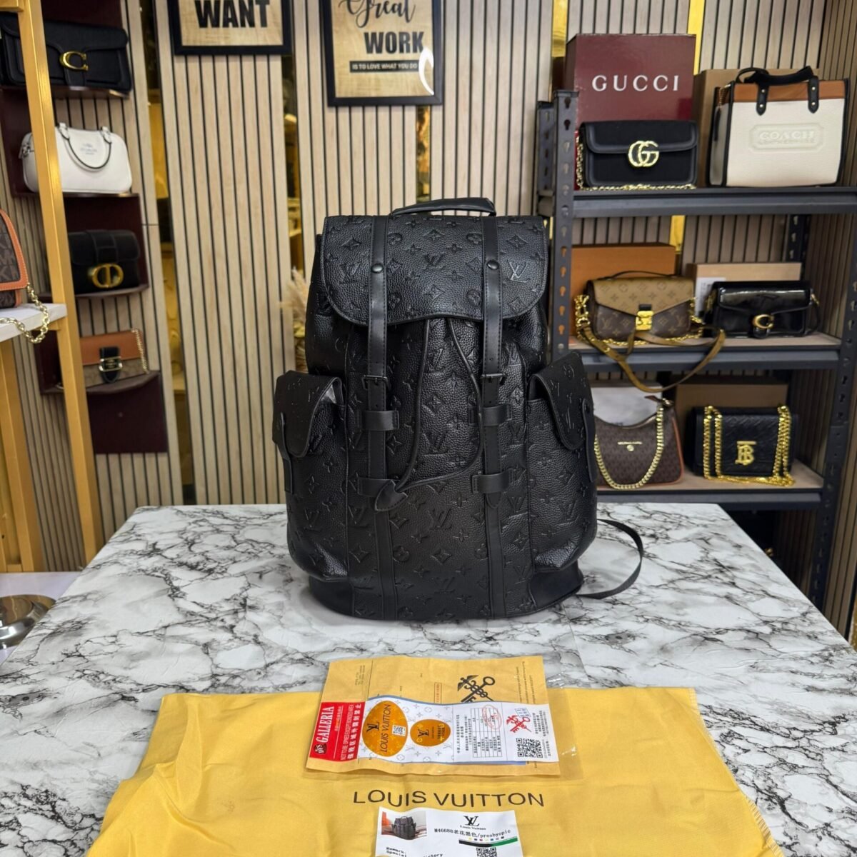 LOUIS VUITTON CHRISTOPHER PREMIUM BAGPACK 🫶🥶