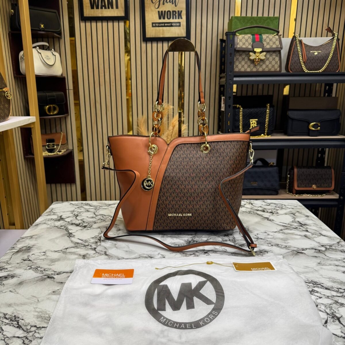 MICHAEL KORS RAVAN WITH DUST BAG PACKING COFFEE BROWN